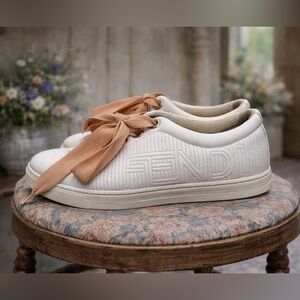Fendi Designer White Leather Logo Spring! Sneakers With Chunky Pink Laces